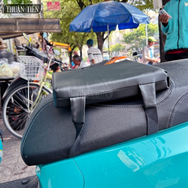 ĐỆM LÓT YÊN XE MÁY BẰNG DA, CHỐNG NƯỚC