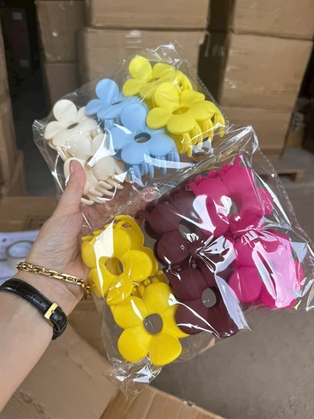 Kẹp tóc hoa nhiều màu