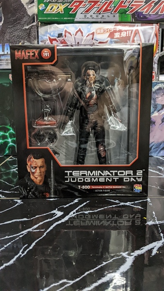 MAFEX 191 T800 TERMINATOR 2 JUDGMENT DAY