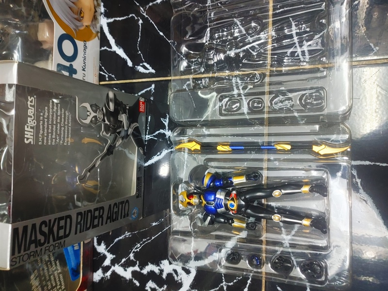 SHF KAMEN RIDER AGITO STORM FORM 2ND