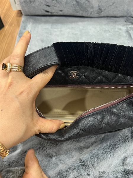 Túi Chanel đen da cavia KG+