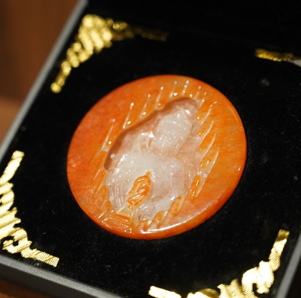 Mặt cẩm thuyết 967772 +