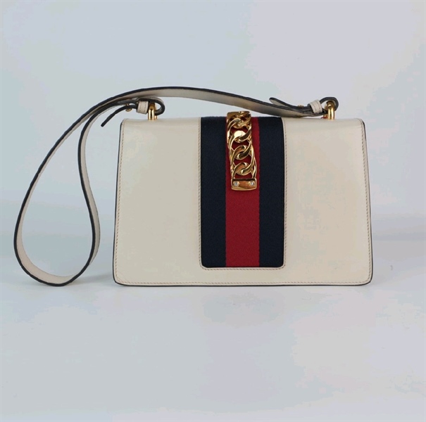 Túi GG Trắng viền xích - TB +