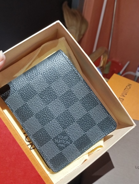 Ví LV nam gập 2 ô vuông xanh đen +