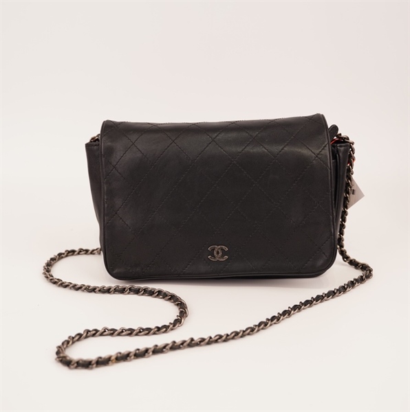 Túi Chanel logo nhỏ ++