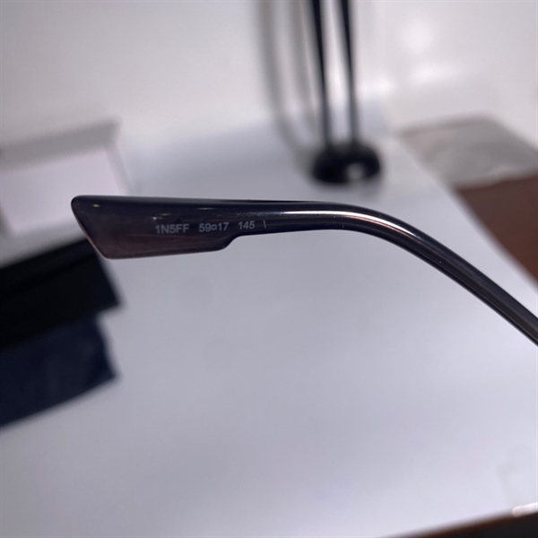 Kính Dior đỏ hồng KG+