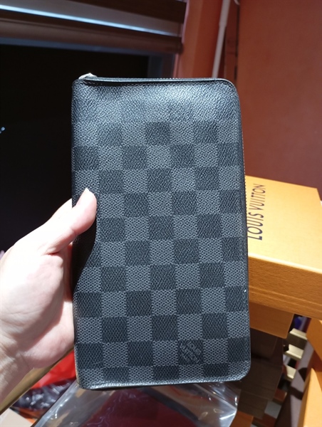 Ví LV ô vuông bản lớn +