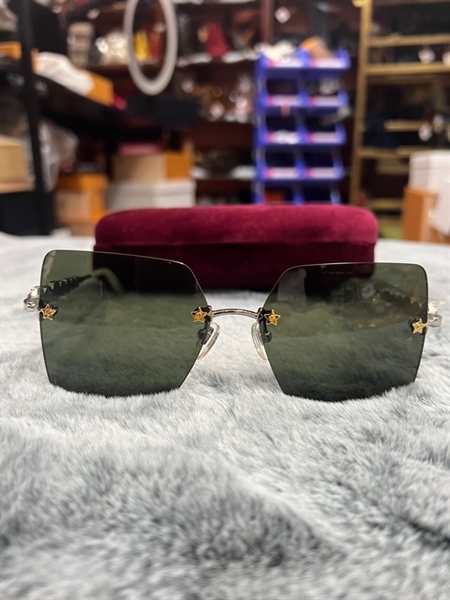 Kính GG đen gọng kính đính hạt đá KG+