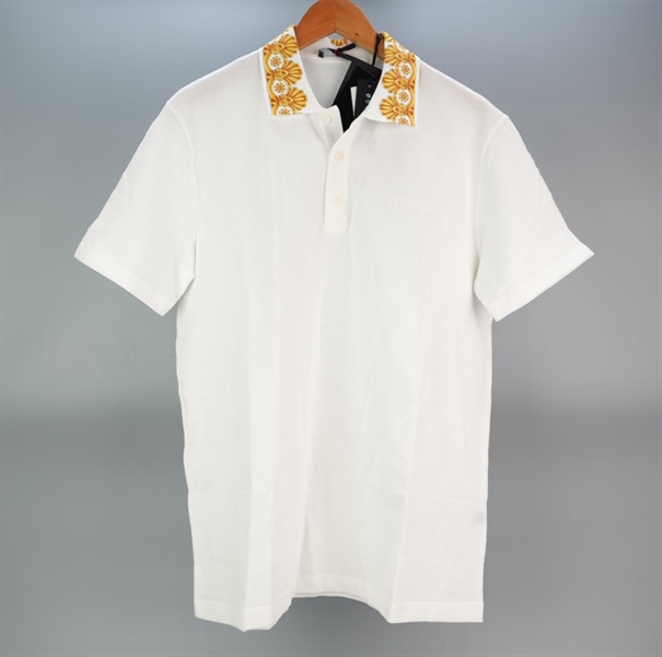 Áo Versace thun trắng cổ hoa văn vàng size S KG+