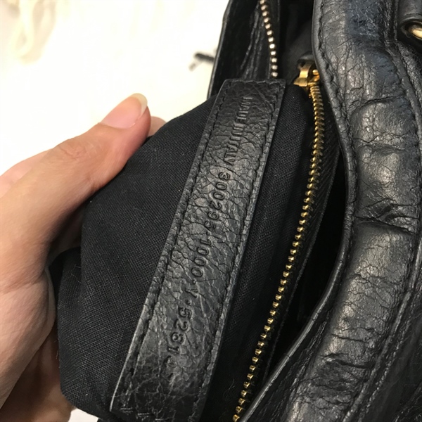 Túi Balenciaga đen KG+