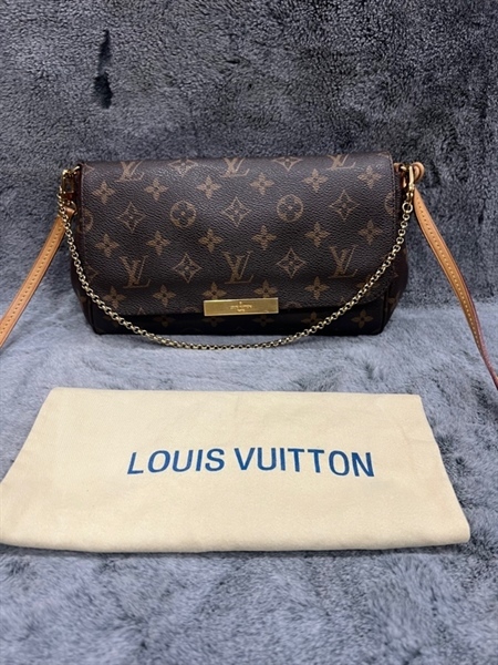 Túi LV kẹp nách hoa nâu size 25 KG+