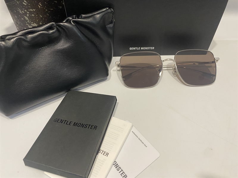 Kính Gentle Monster +