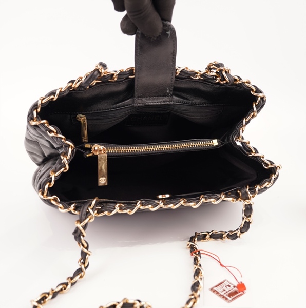 Túi Chanel da bóng miệng viền xích ++