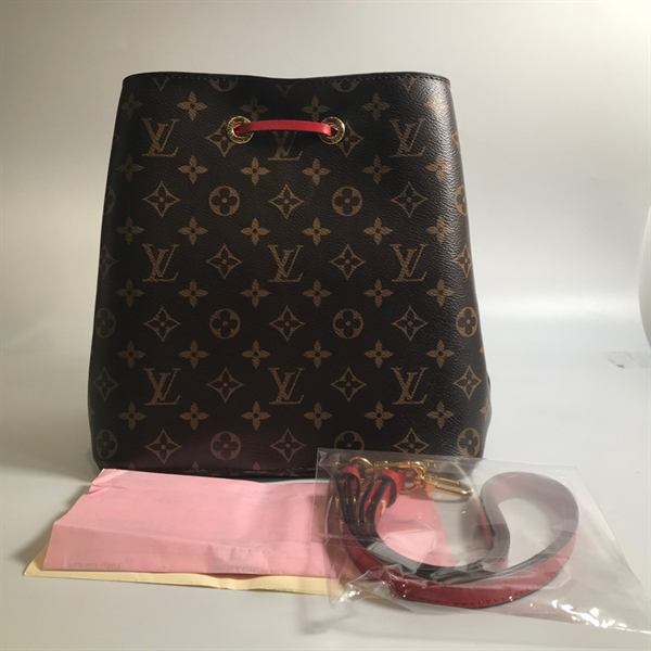 Túi Lv lòng + dây đỏ KG+