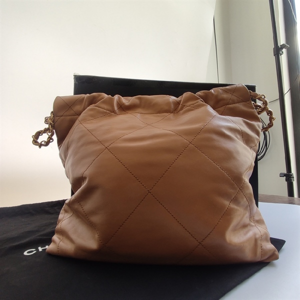 Túi Chanel Hobo nâu kèm ví