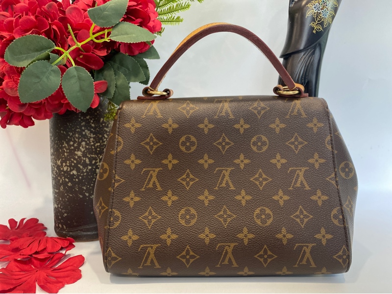 Túi LV lòng hồng KG+