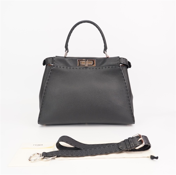 Túi Fendi màu đen sz 32cm KG+