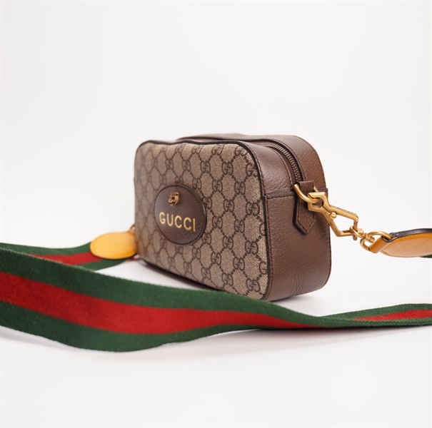 Túi GC đeo chéo logo nâu đầu hổ sz24 TB+