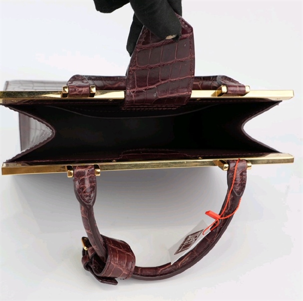 Túi LV vân da tím đỏ 24cm (BQ) KG+