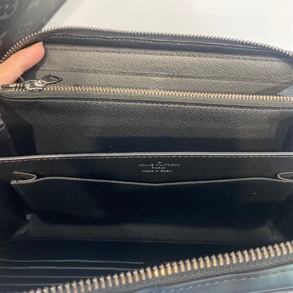 Túi LV xỏ ngón KG+5