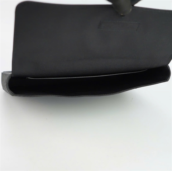 Túi LV hoa đen có xích trang trí size 28 TB+