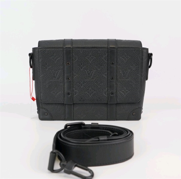 Túi LV hộp hoa đen KG+