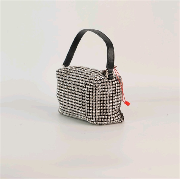 Túi Alexangderwang đính đá - TB +