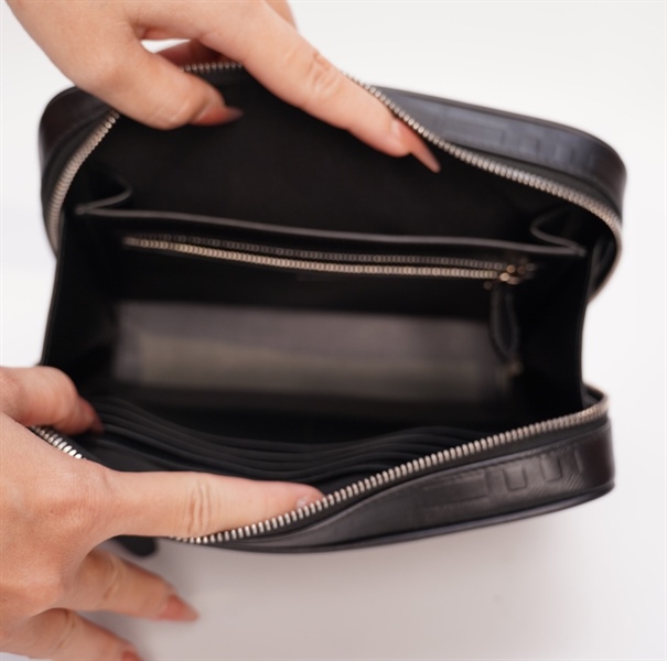 Túi Clutch BBR màu đen TB+