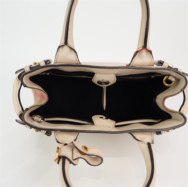 Túi BBR vân trắng TB +