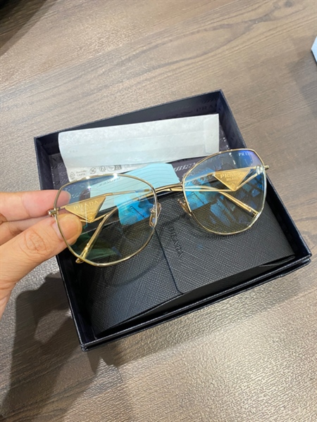 Kính Prada vàng KG+