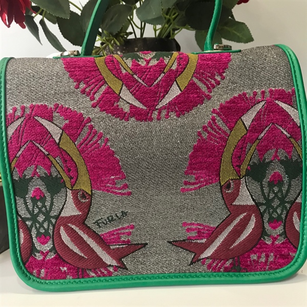 Túi Furla