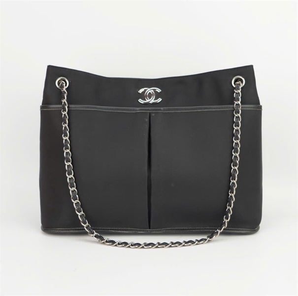 Túi Chanel đen quai xích size 28 ++