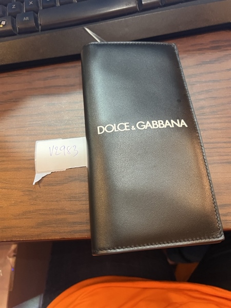 Ví D & G màu đen gập 2 TB+