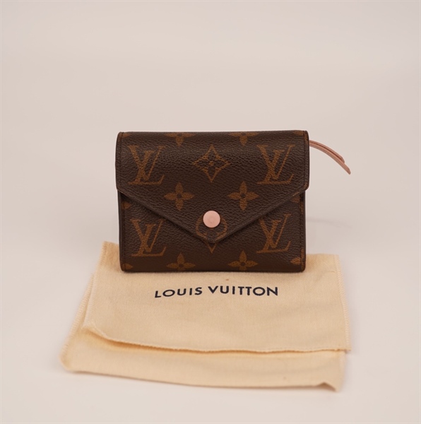 Ví LV hoa nâu+