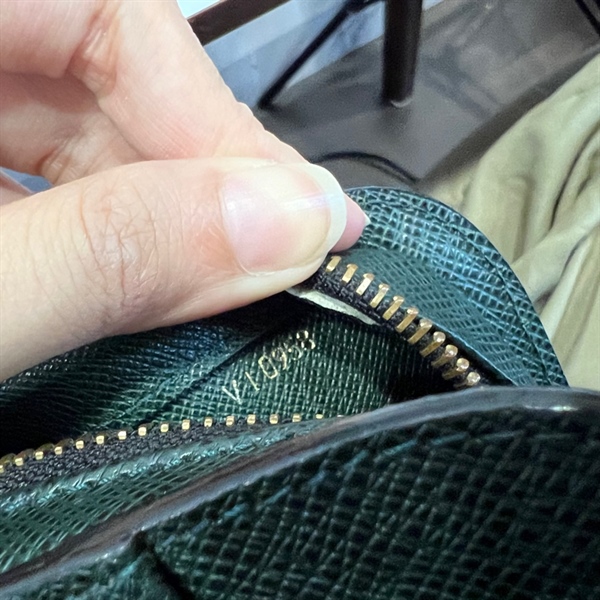 Túi LV xanh đậm KG+