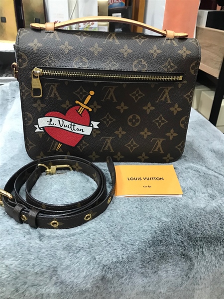 Túi LV metis họa tiết chữ nhiều màu+