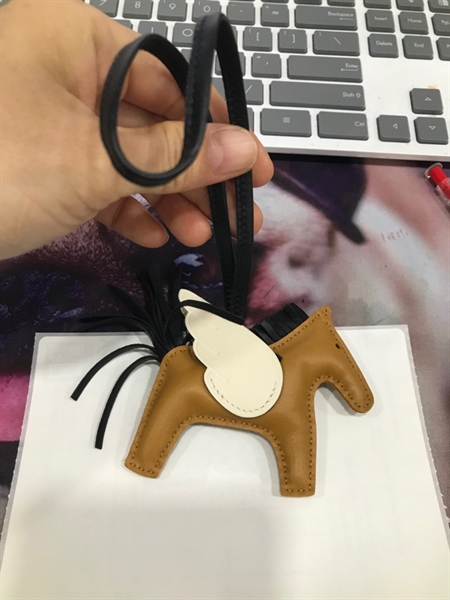 Charm Hermes Ngựa Cánh+