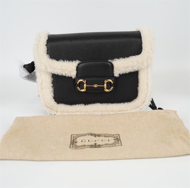 Túi GG 1955 đen viền lông +