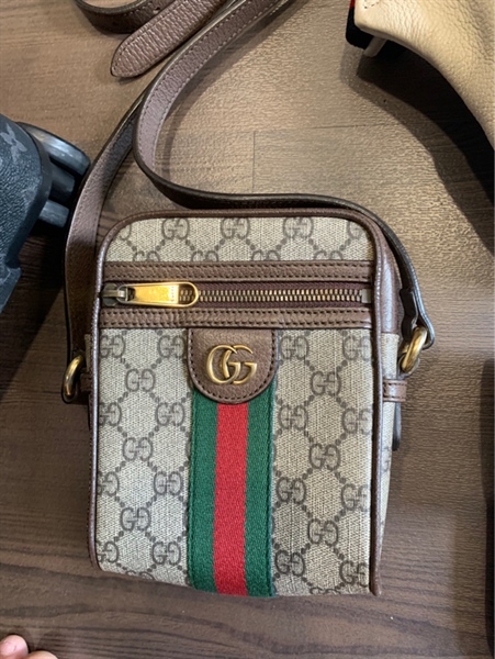 Túi Gucci đứng KG+