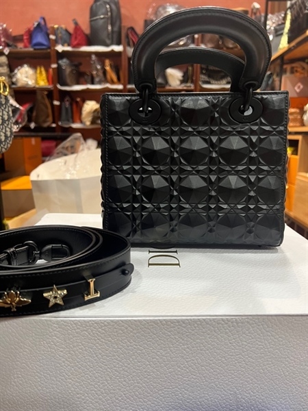 Túi Dior Lady Kim cương đen KG+