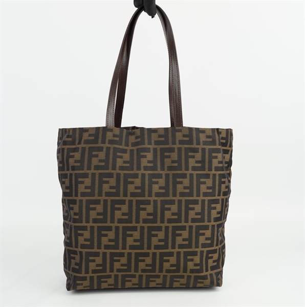 Túi Fendi hoạ tiết F +