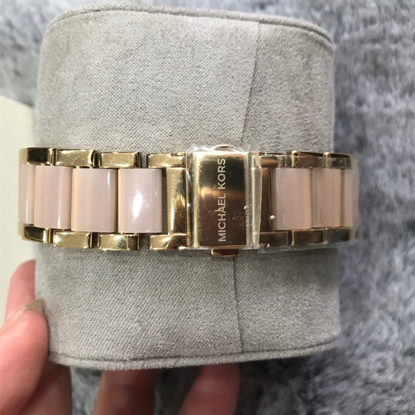 Đồng hồ MK hồng nhạt số đính đá+