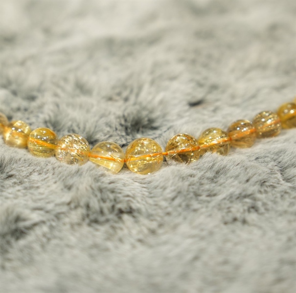 Vòng chuỗi thạch anh tóc vàng 639474 KG+