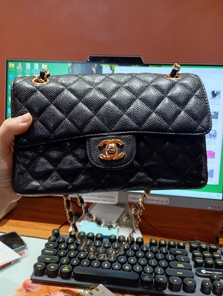 Túi Chanel Classic đen khóa vàng size 23cm++