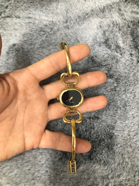 Đồng Hồ GG Nữ Vàng Mặt Đen (0024960) +