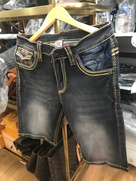Quần Jean lửng True Religion KG+