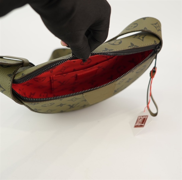 Túi LV màu xanh KG+