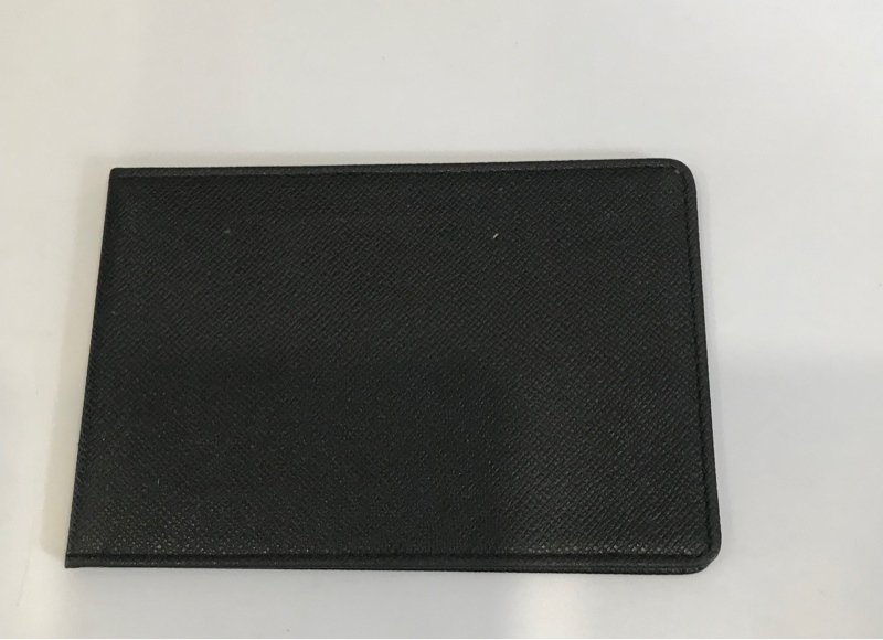 Ví LV card đen KG+