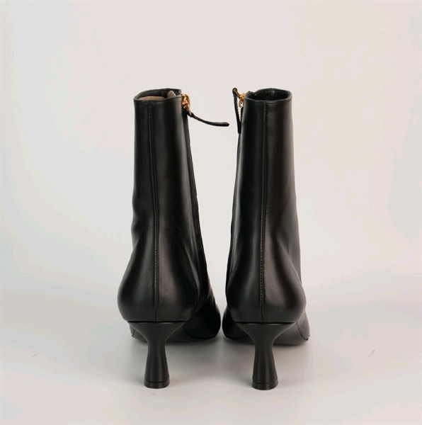 Giày Vasace bốt đen KG+