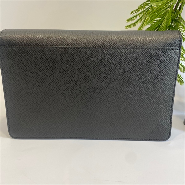 Túi LV nắp đen Kg+5